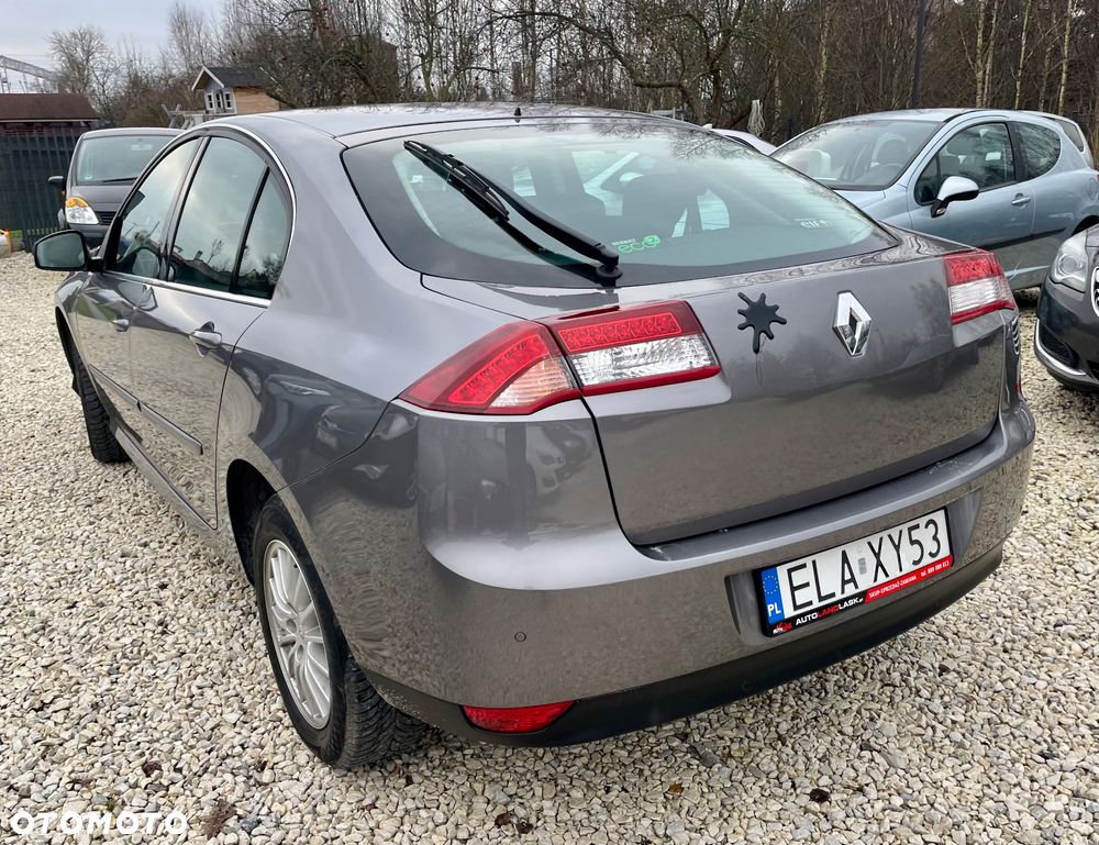 Renault Laguna - 8
