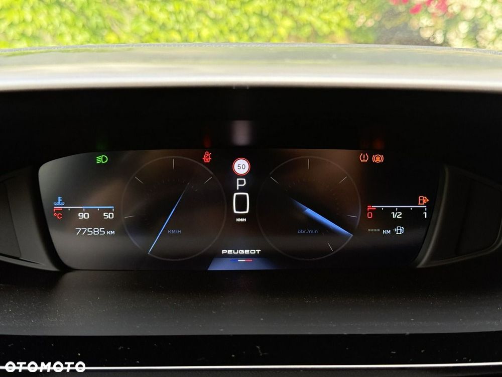 Peugeot 308 BlueHDi 130 EAT8 Allure - 31