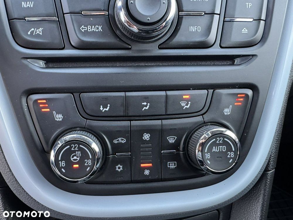 Opel Mokka 1.6 CDTI Cosmo S&S 4x4 - 29