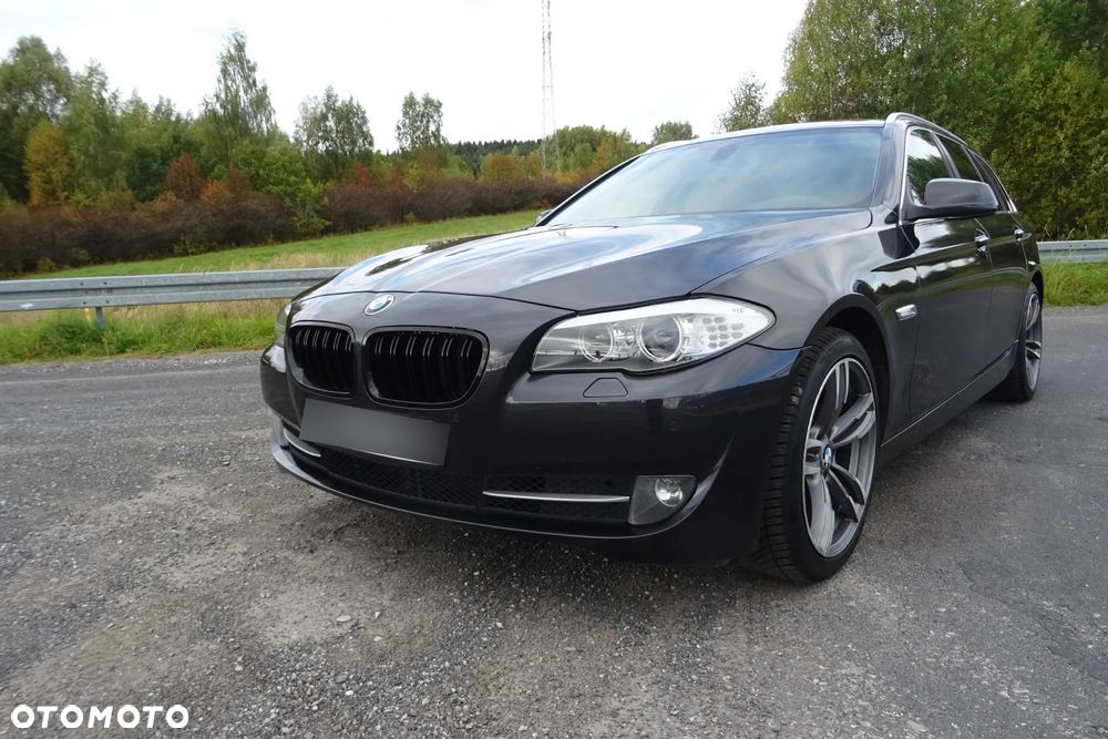 BMW Seria 5 520d - 11
