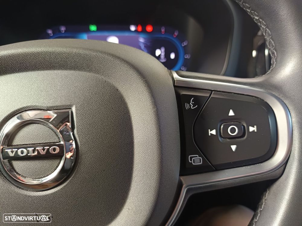 Volvo V60 2.0 B4 Momentum Plus Geartronic - 16