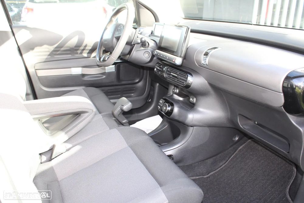 Citroën C4 Cactus 1.6 BlueHDi Shine ETG6 - 21