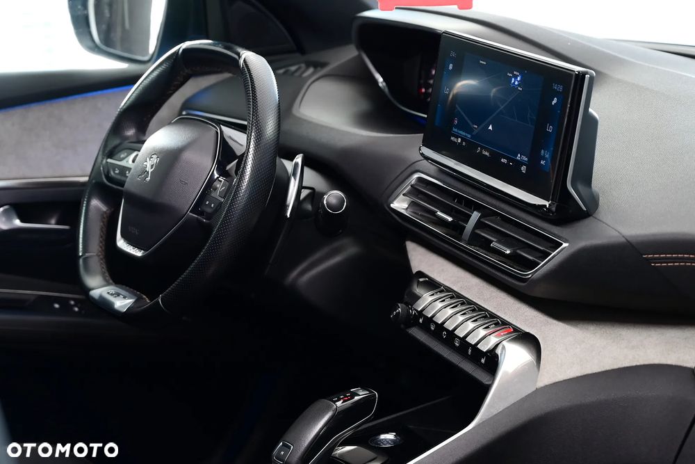 Peugeot 3008 1.5 BlueHDi GT S&S EAT8 - 26