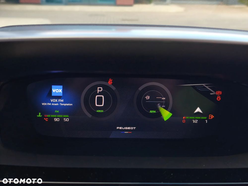 Peugeot 308 1.5 BlueHDi GT Exclusive S&S EAT8 - 27