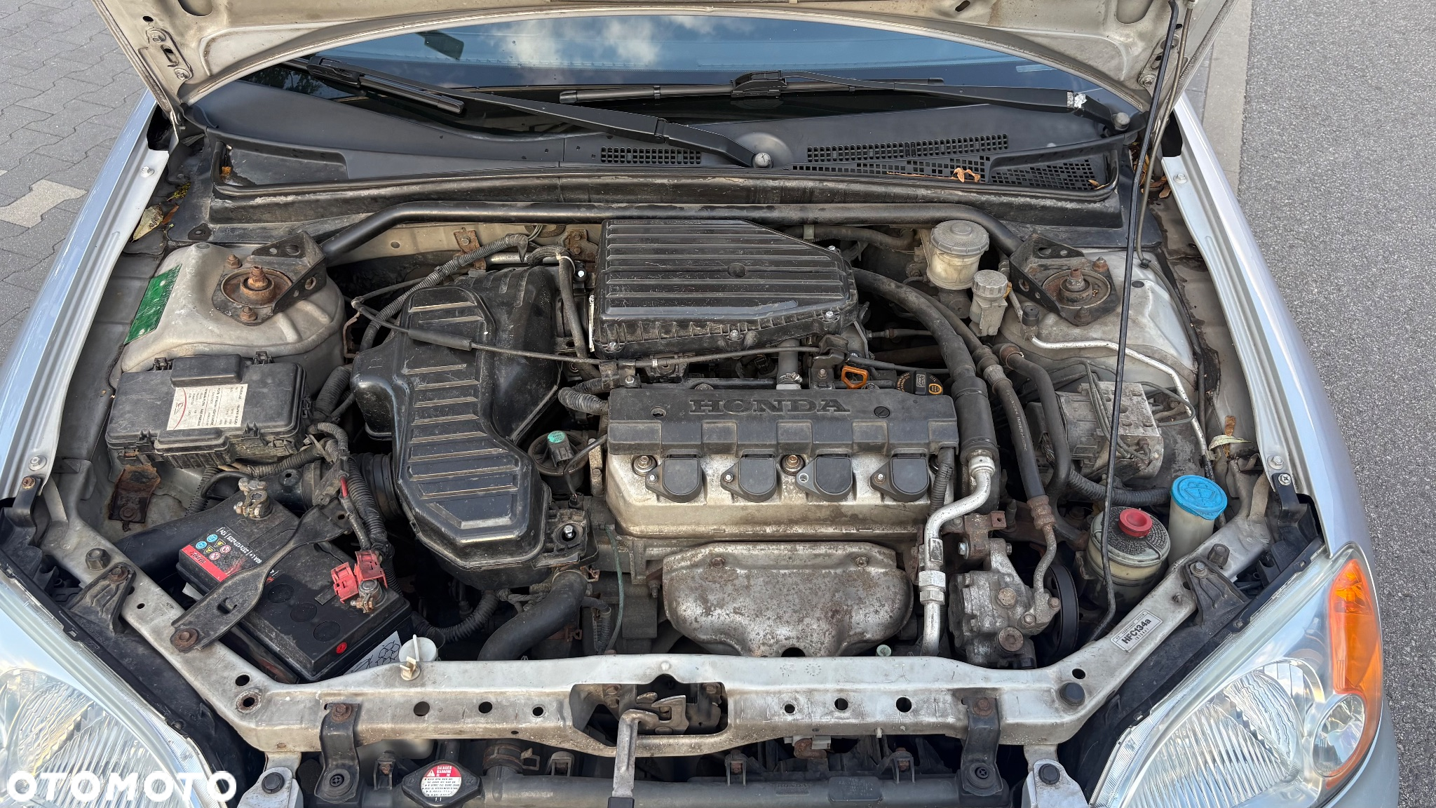 Honda Civic 1.7 LS - 19