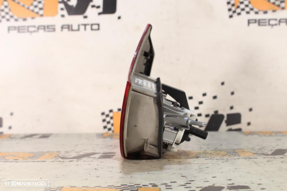Farolim Direito Audi A4 (8Ec, B7)  8E9945094a / 8E9 945 094 A / Passag - 6