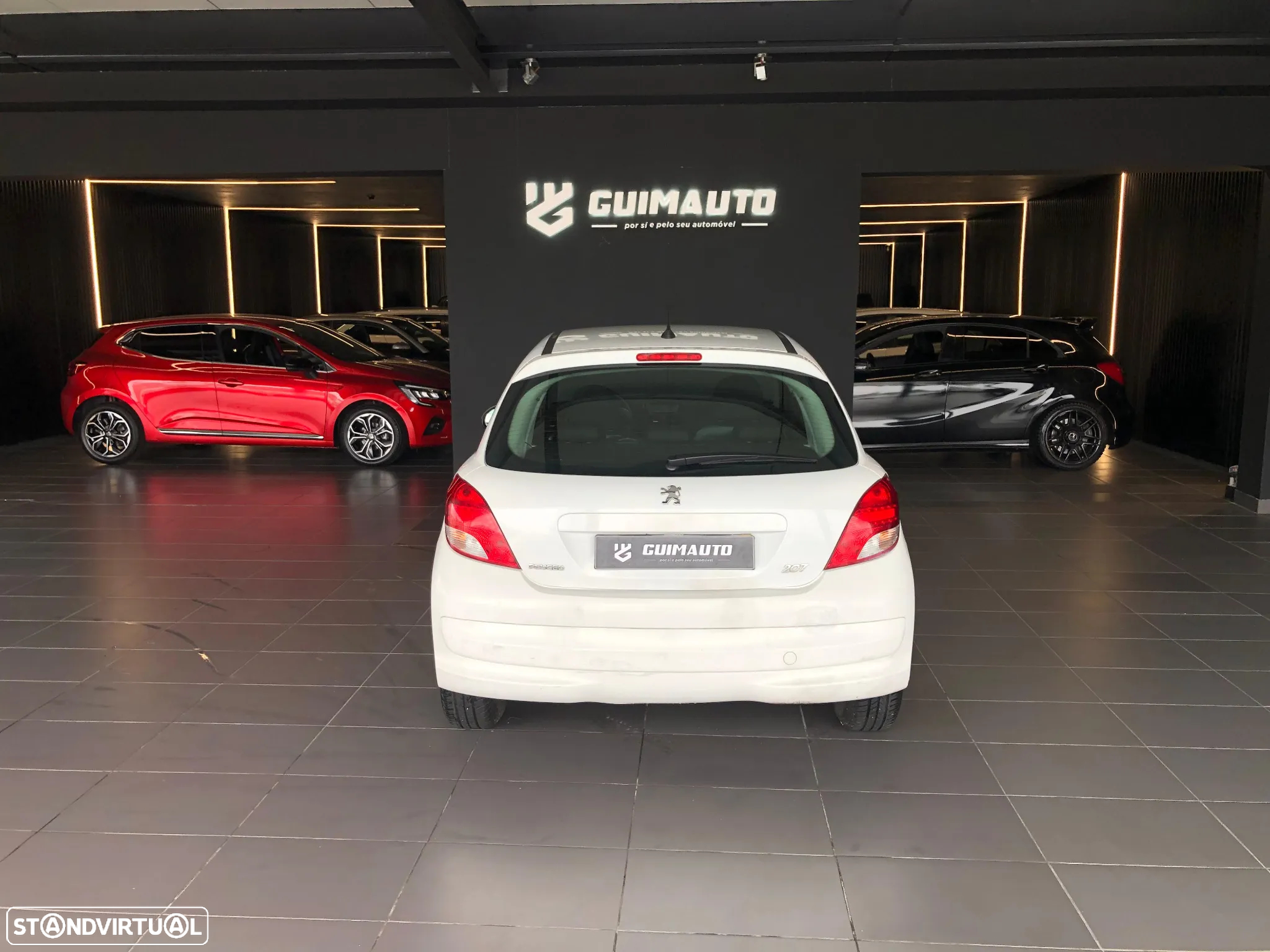 Peugeot 207 - 11
