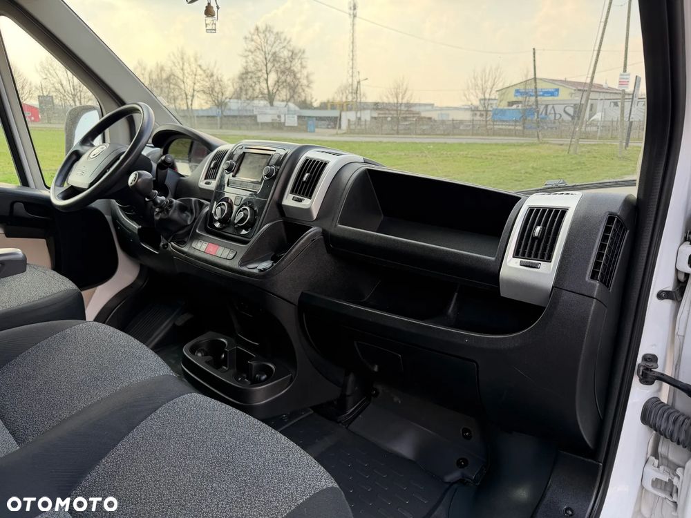 Fiat Ducato * 2.3/130KM * DOKA / Brygadówka * 7 Osób * Skrzyniowy * - 32