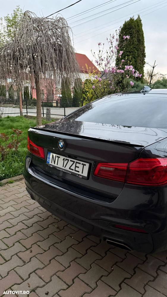 BMW Seria 5 540i xDrive Aut. Sport Line - 9