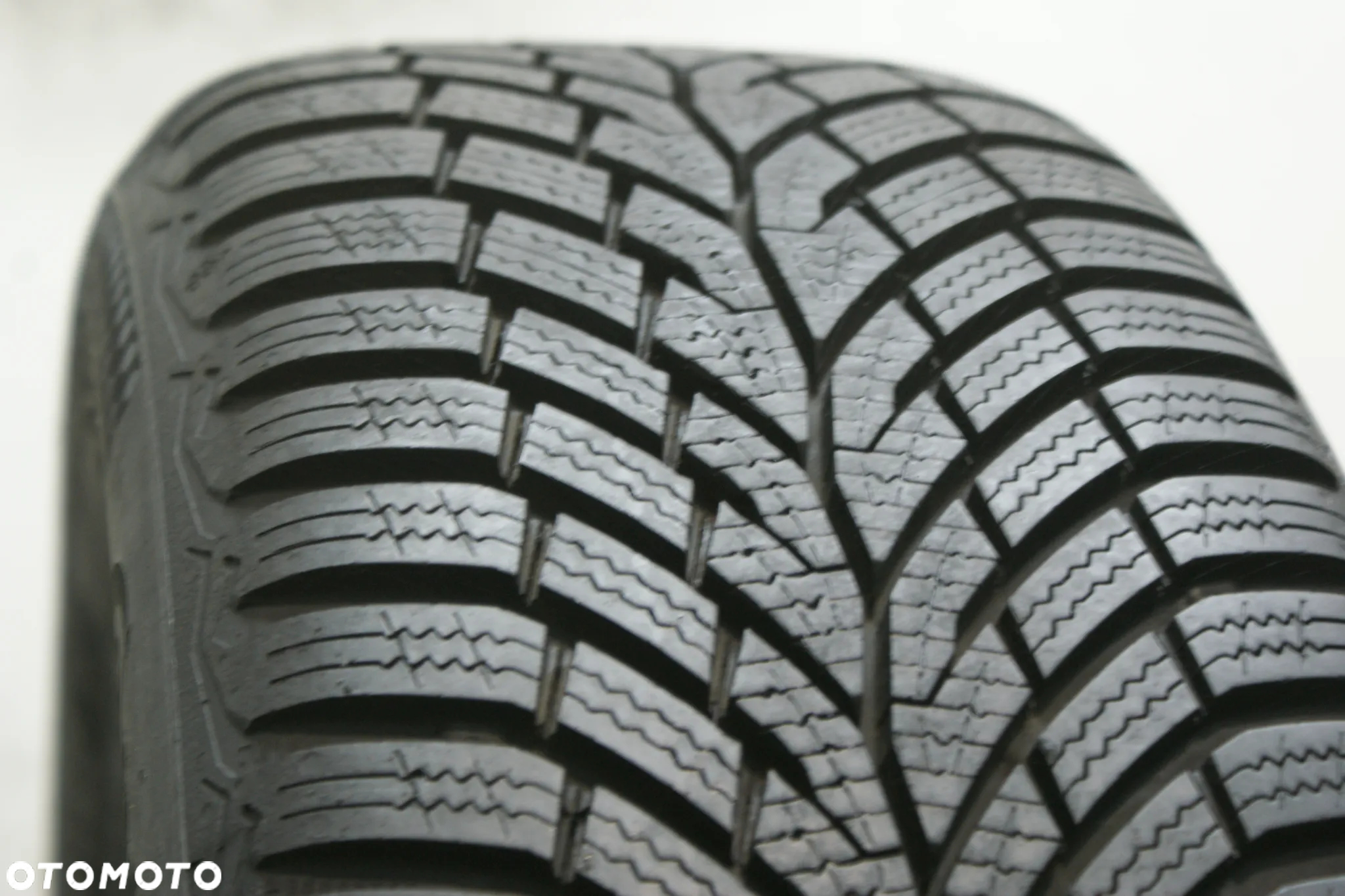 205/55R16 CONTINENTAL WINTERCONTACT TS870 8,3mm 2024r B912 - 2