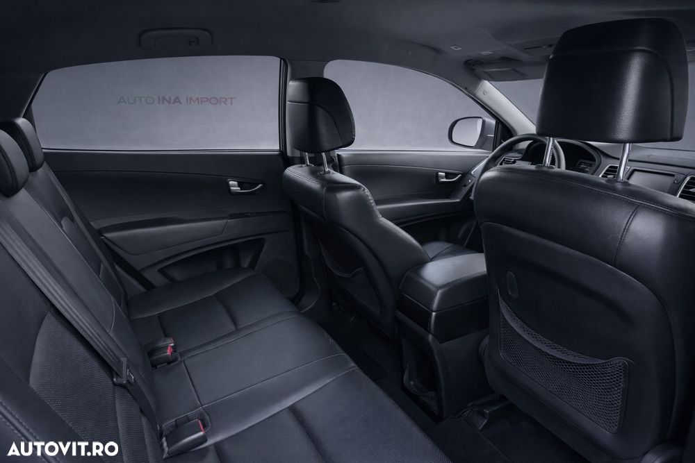 SsangYong Korando 4WD DELUXE+ AT - 6