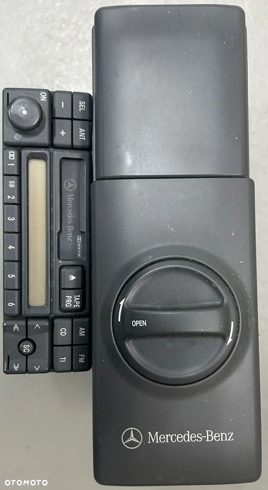 Mercedes-Benz Klasa E - 22