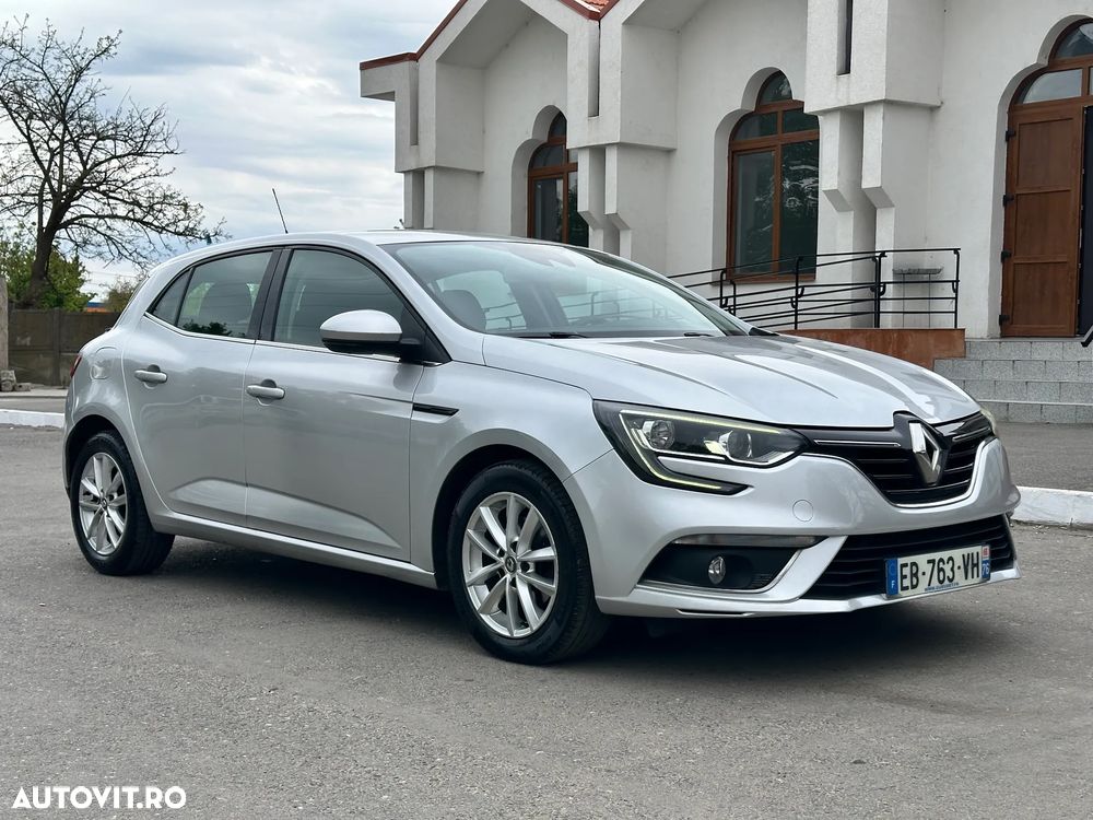 Renault Megane ENERGY TCe 130 PLAY - 1