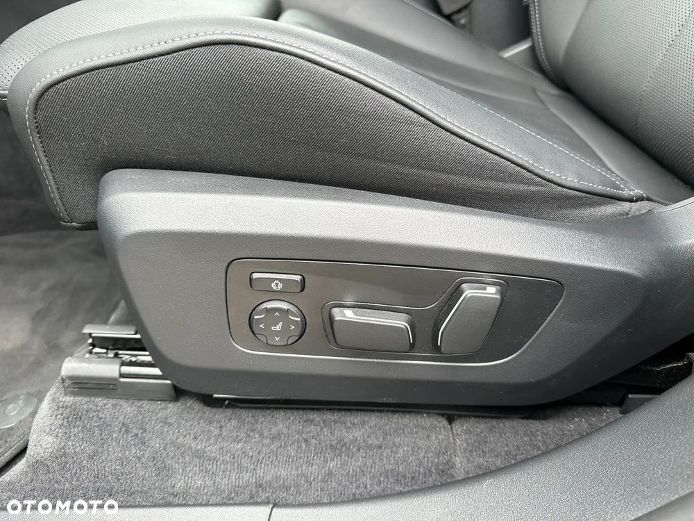 BMW X3 xDrive20d mHEV - 11