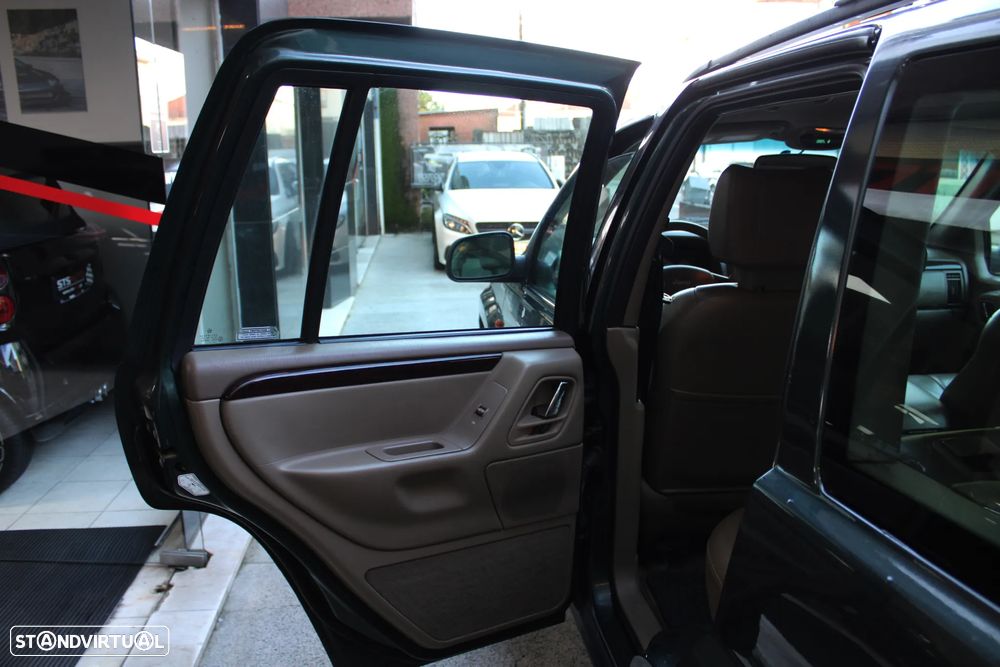 Jeep Grand Cherokee 3.1 TD Limited - 24