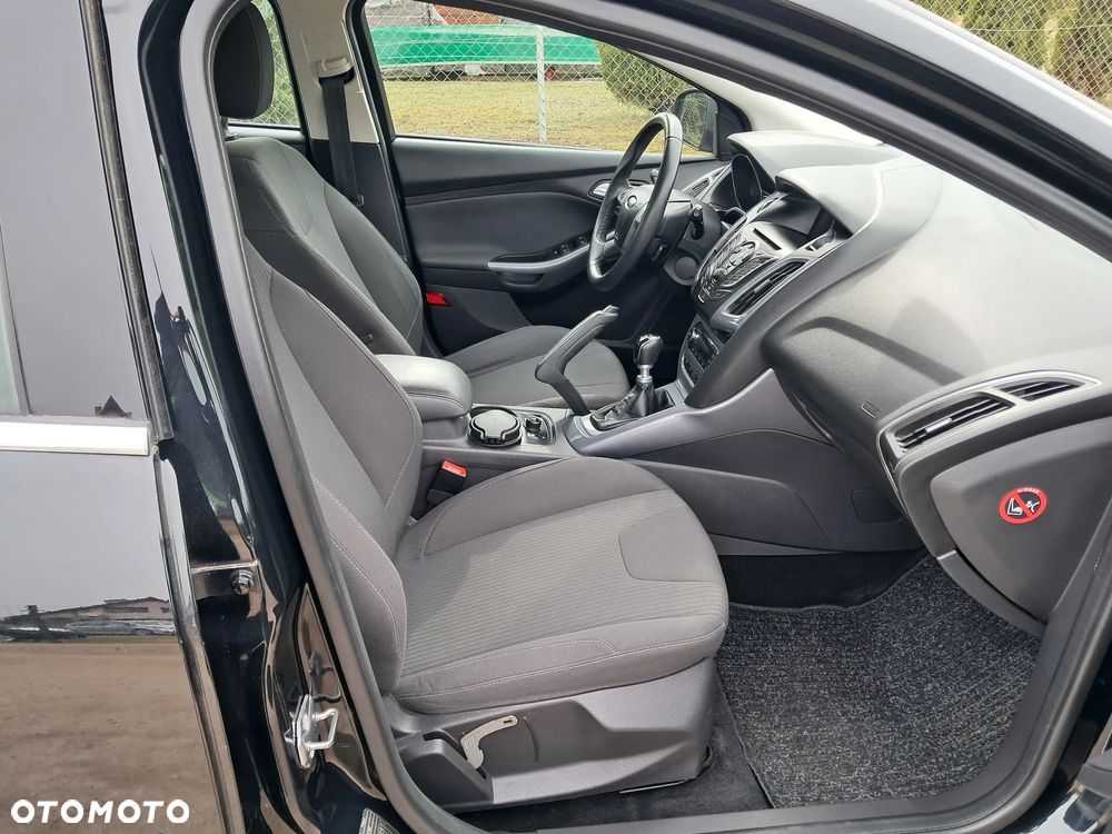 Ford Focus 1.6 TDCi DPF Titanium - 17