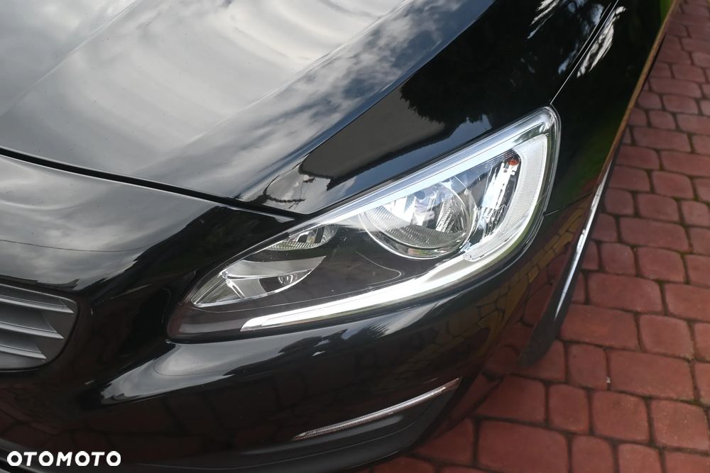 Volvo V60 D2 Drive-E Dynamic Edition (Kinetic) - 10