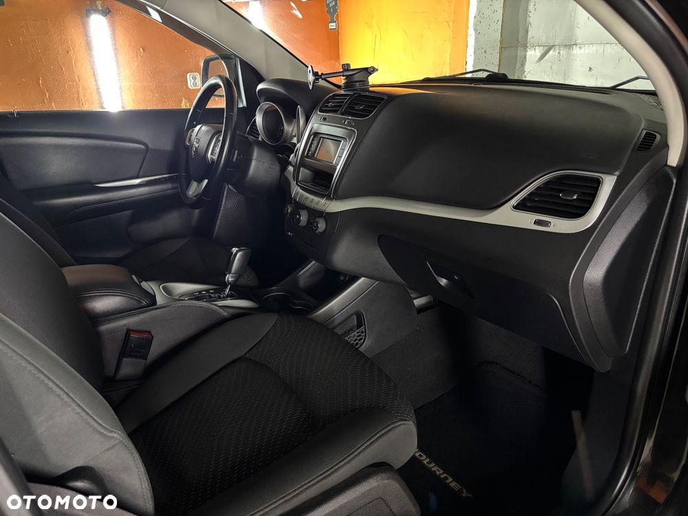 Dodge Journey - 37