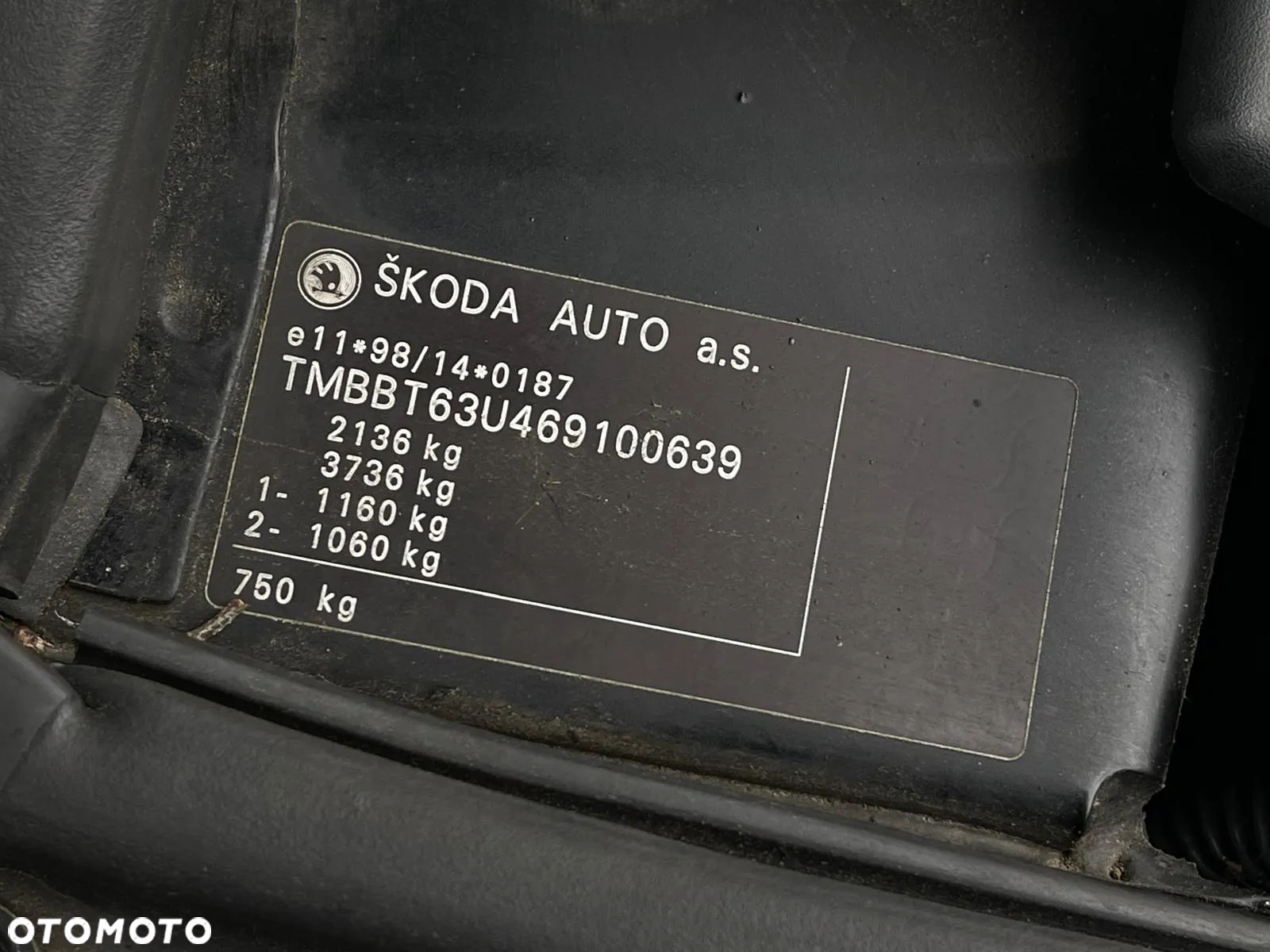 Skoda Superb 2.8 V6 Prestige Plus - 33