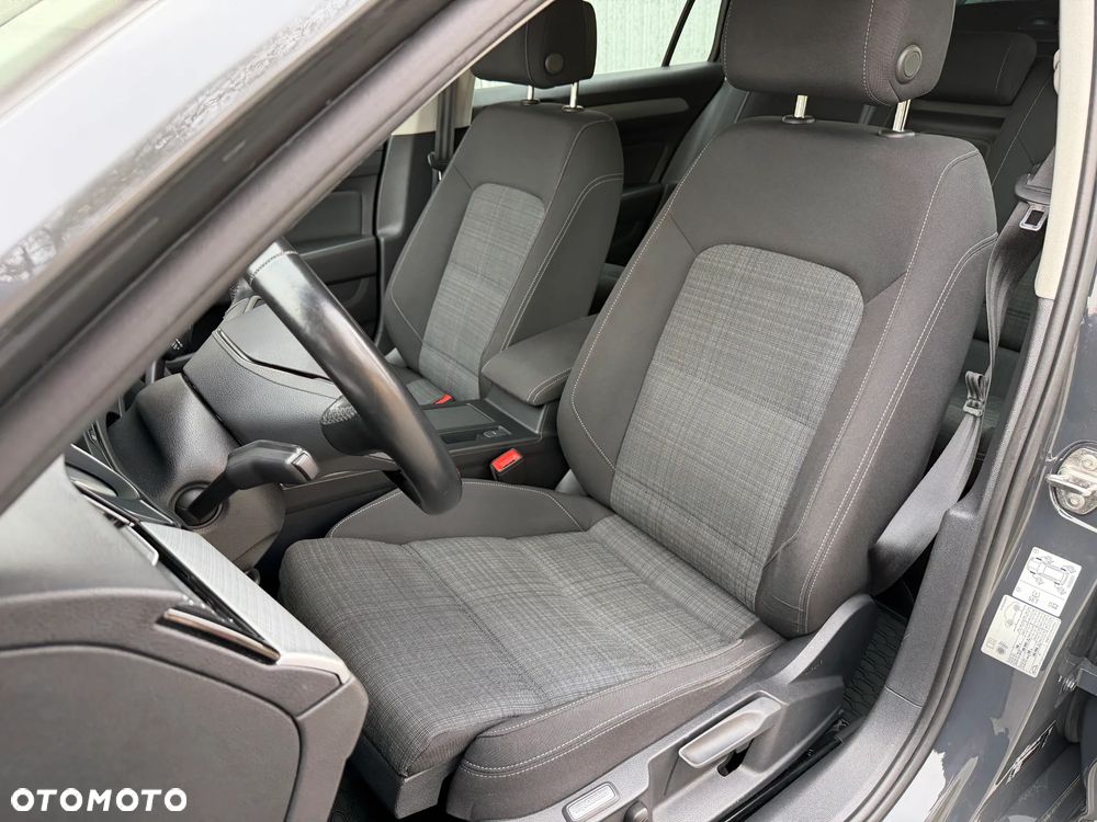 Volkswagen Passat 2.0 TDI BMT Comfortline - 13