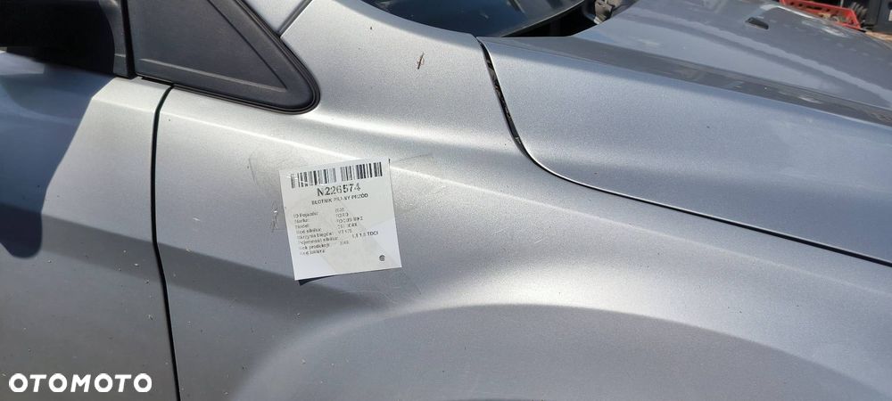 BŁOTNIK PRAWY PRZÓD FORD FOCUS MK2 - 4