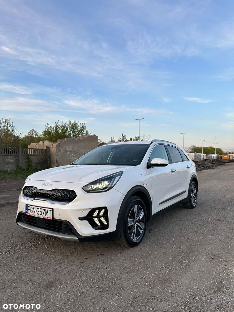 Kia Niro 1.6 GDI Plug-in Hybrid M - 1