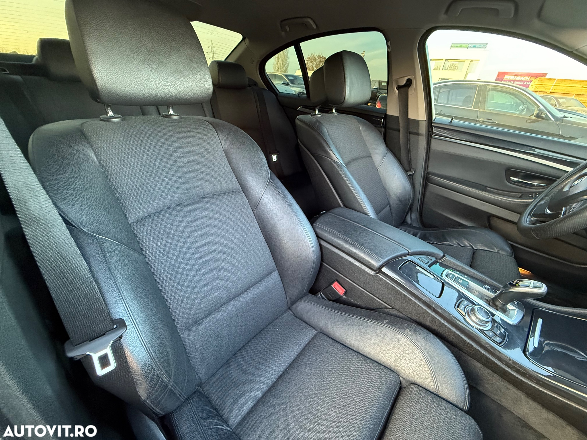 BMW Seria 5 535d xDrive Aut. Modern Line - 9