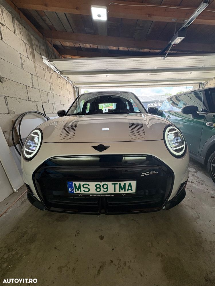 Mini Cooper SE - 14