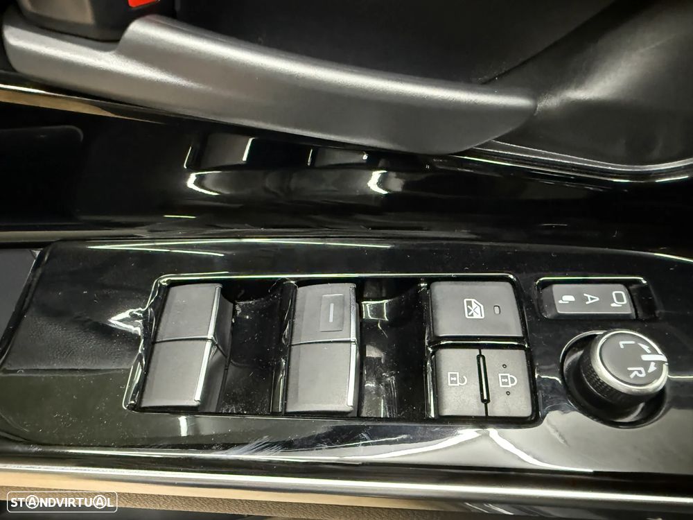 Toyota bZ4X 71,4 kWh Exclusive Limited - 22