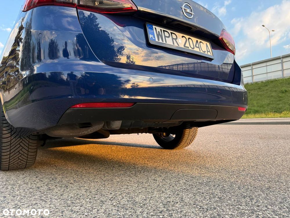 Opel Astra 1.2 T Ultimate S&S - 11