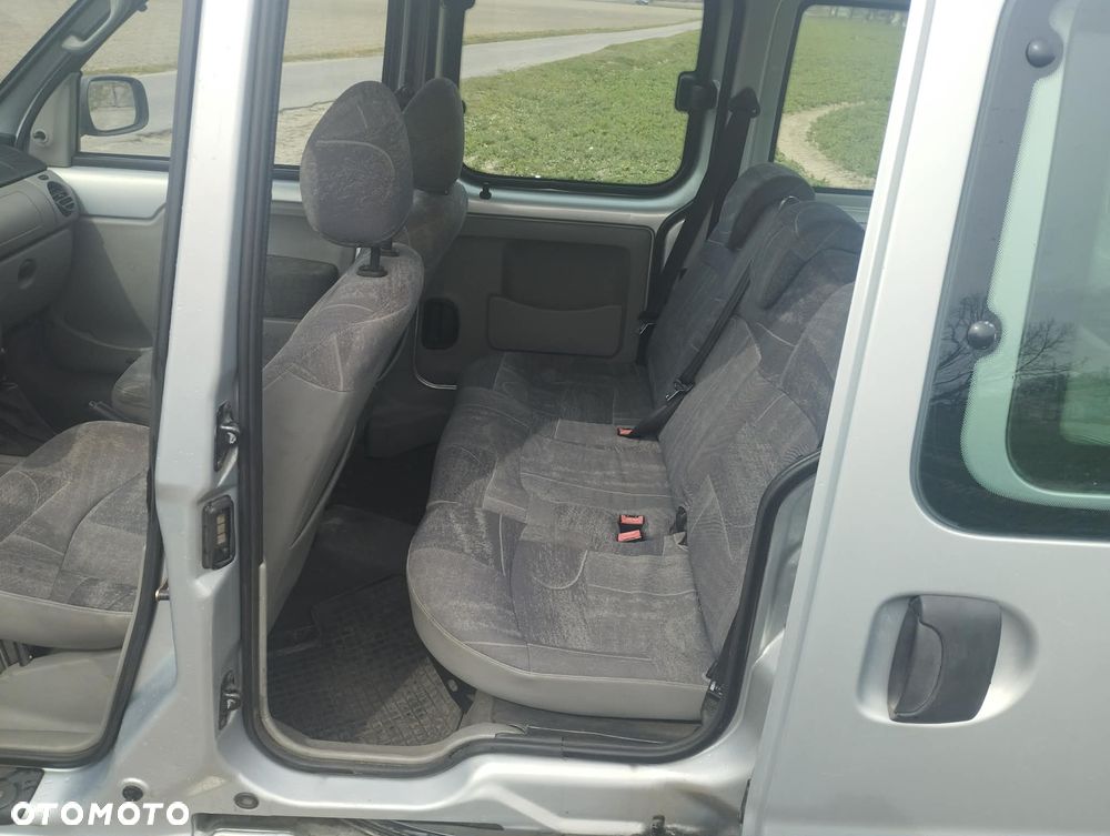 Renault Kangoo - 10