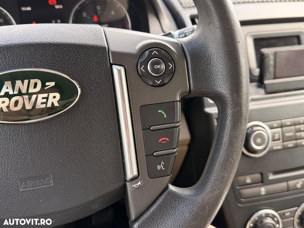 Land Rover Freelander 2.2 TD4 Dynamic - 24