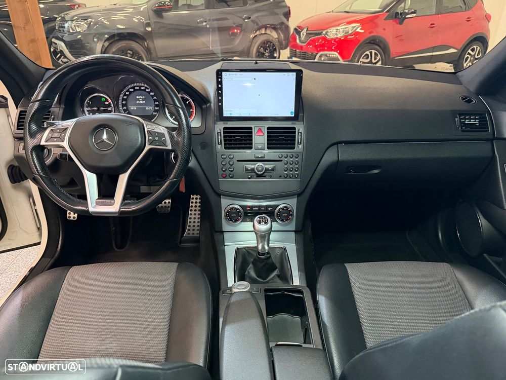 Mercedes-Benz C 220 CDI DPF BlueEFFICIENCY SPORT EDITION - 9