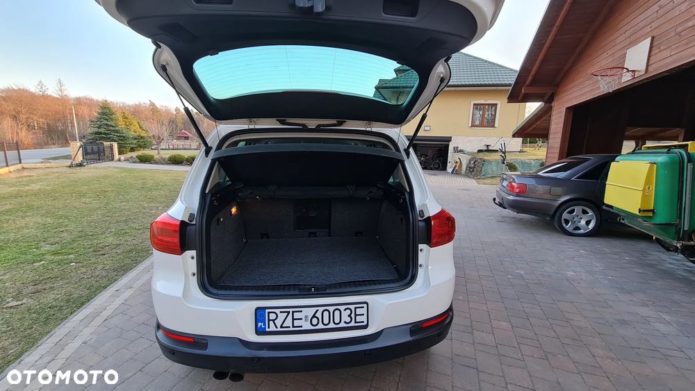 Volkswagen Tiguan 2.0 TDI Perfectline R-Style - 20