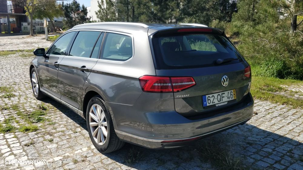 VW Passat Variant 2.0 TDi Highline - 4