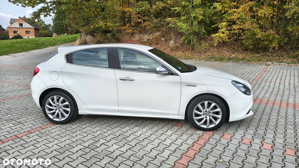 Alfa Romeo Giulietta - 6