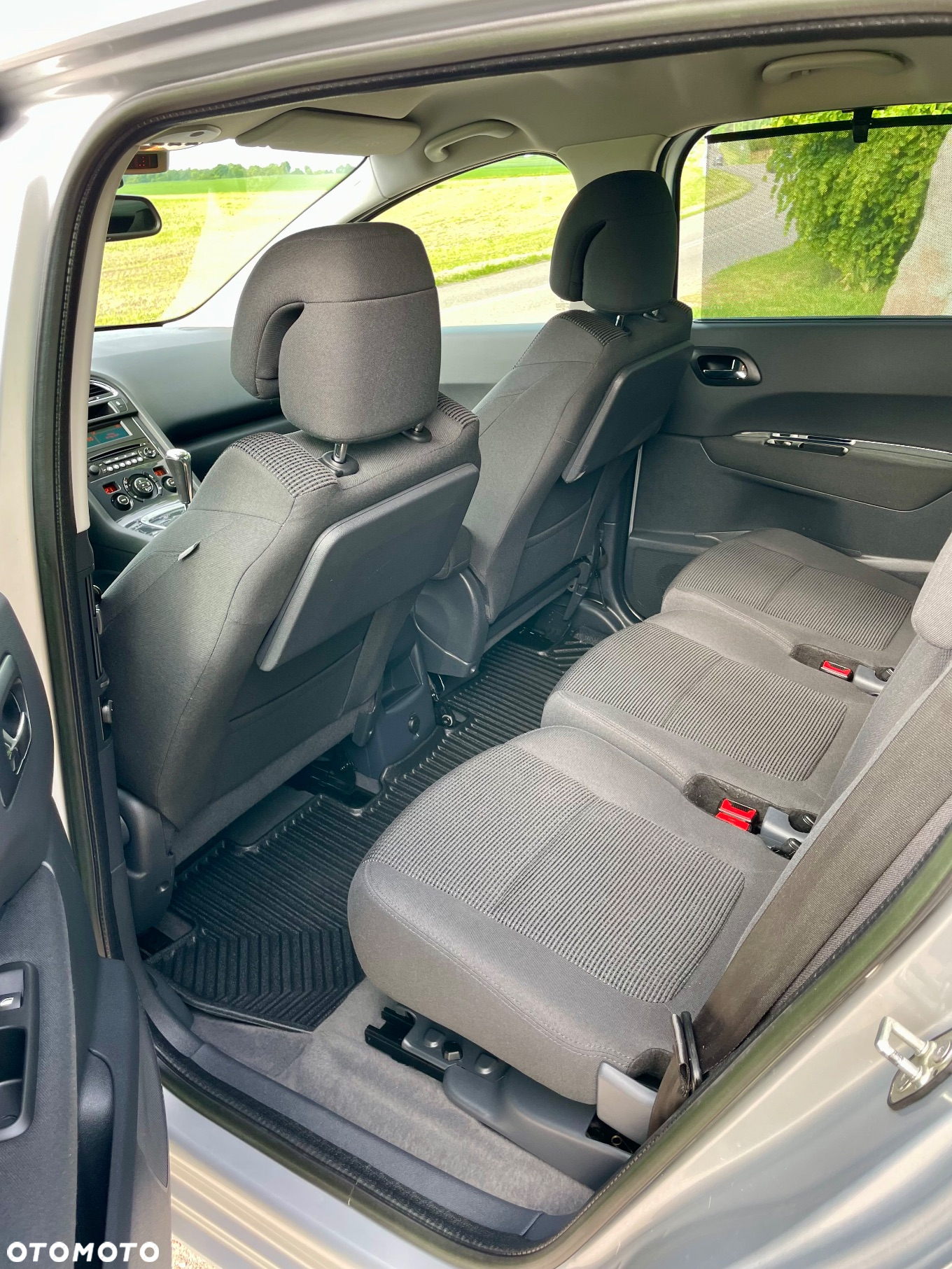 Peugeot 5008 e-HDI FAP 115 EGS6 Stop&Start Active - 23