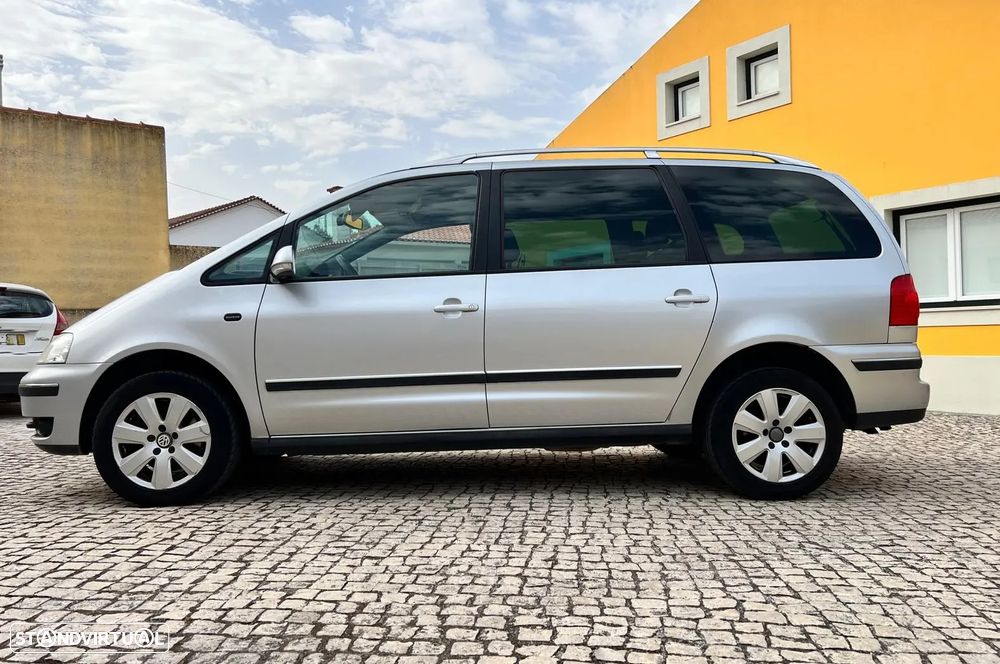 VW Sharan 2.0 TDi Highline - 4