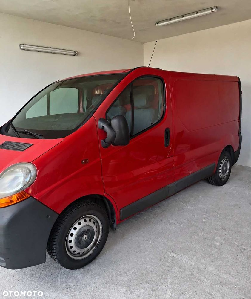 Renault Trafic - 1