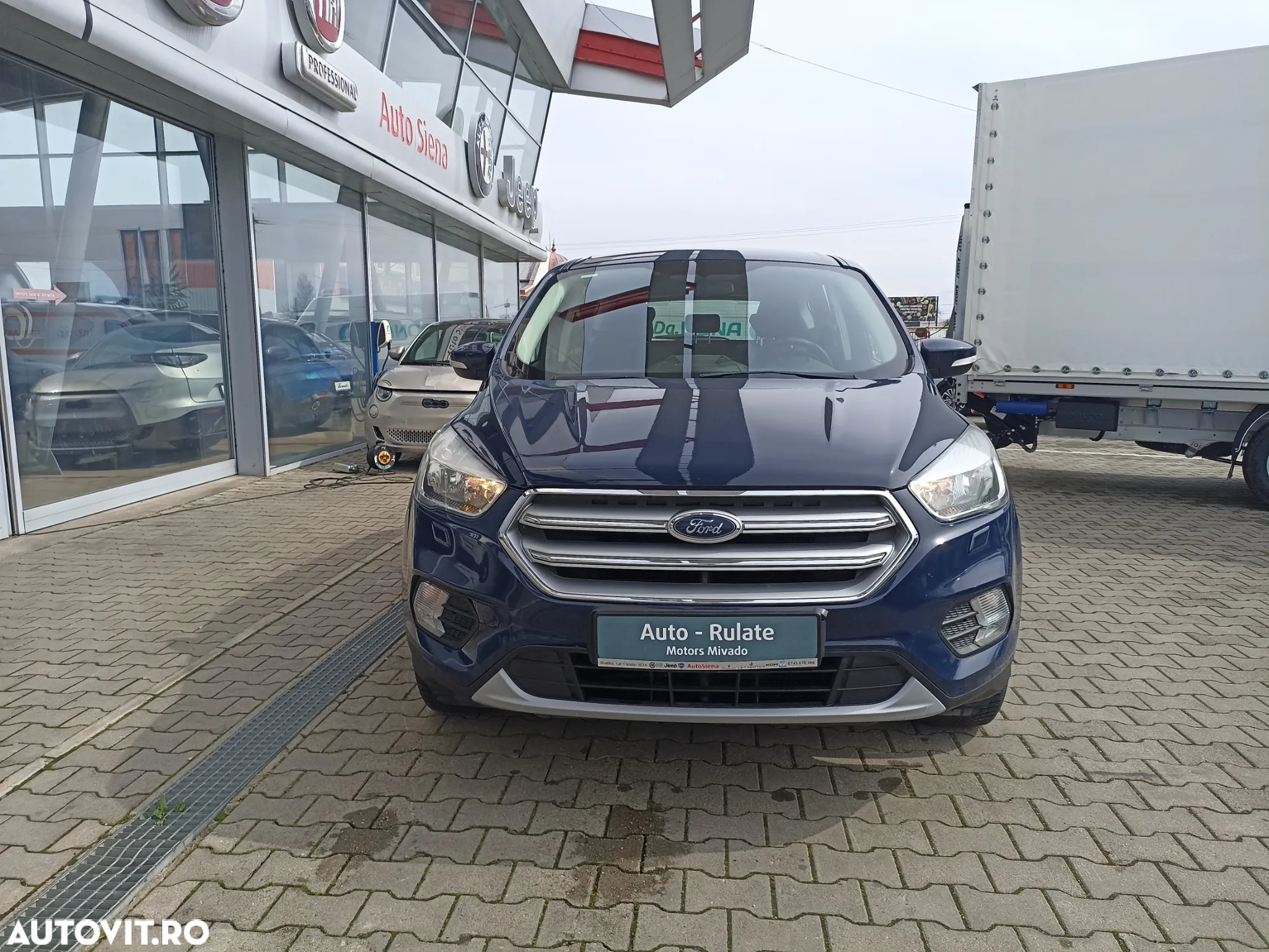 Ford Kuga 1.5 EcoBoost 4WD Aut. Trend - 8