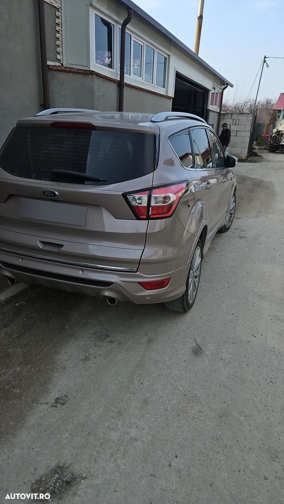 Ford Kuga - 15