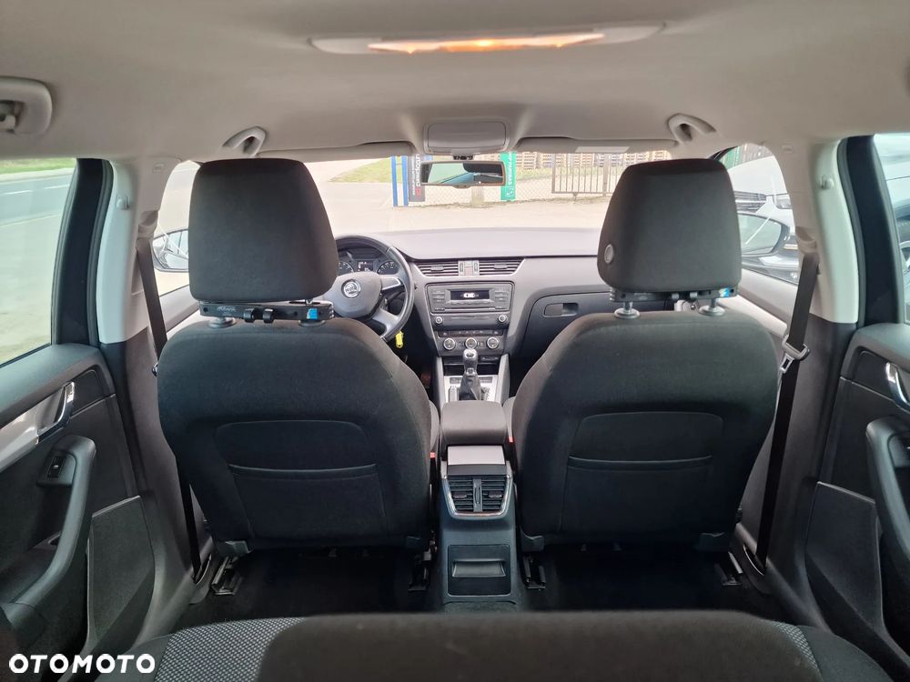 Skoda Octavia 1.6 TDI Edition - 21