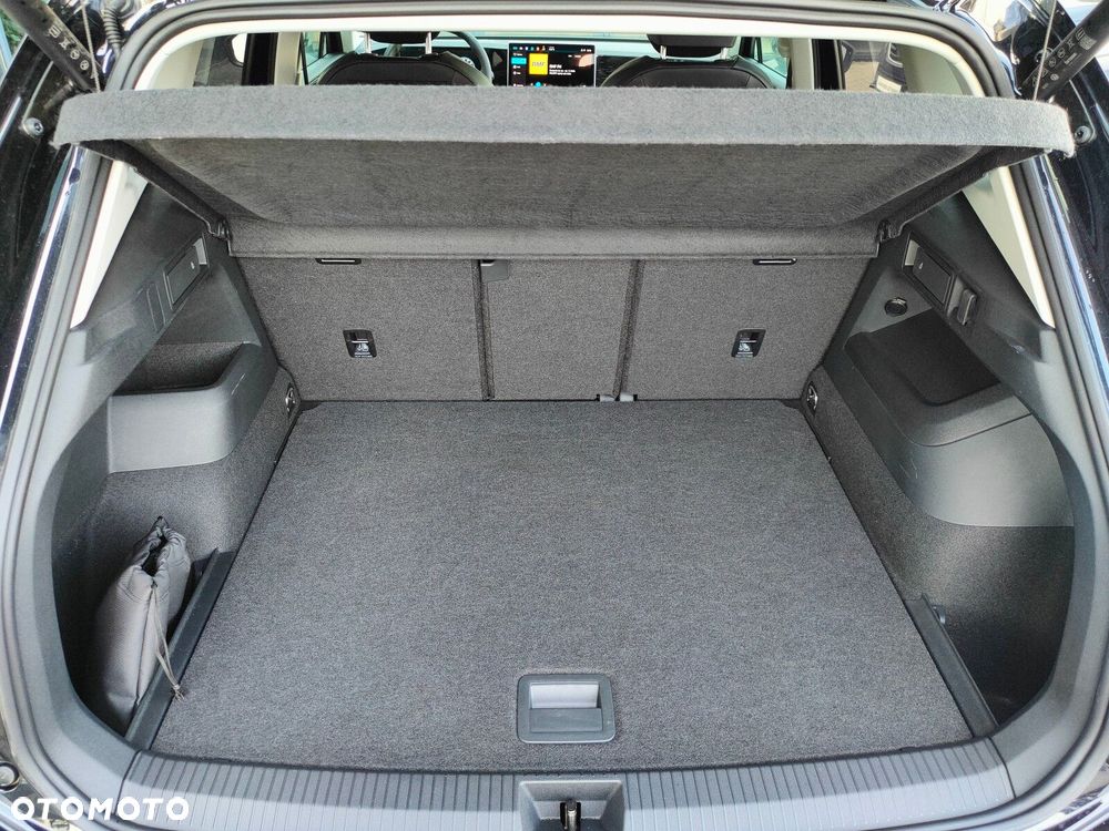 Volkswagen Tiguan - 20
