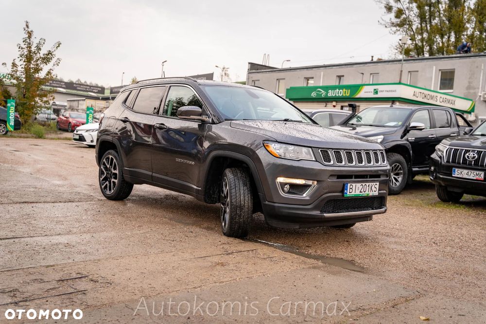Jeep Compass - 4