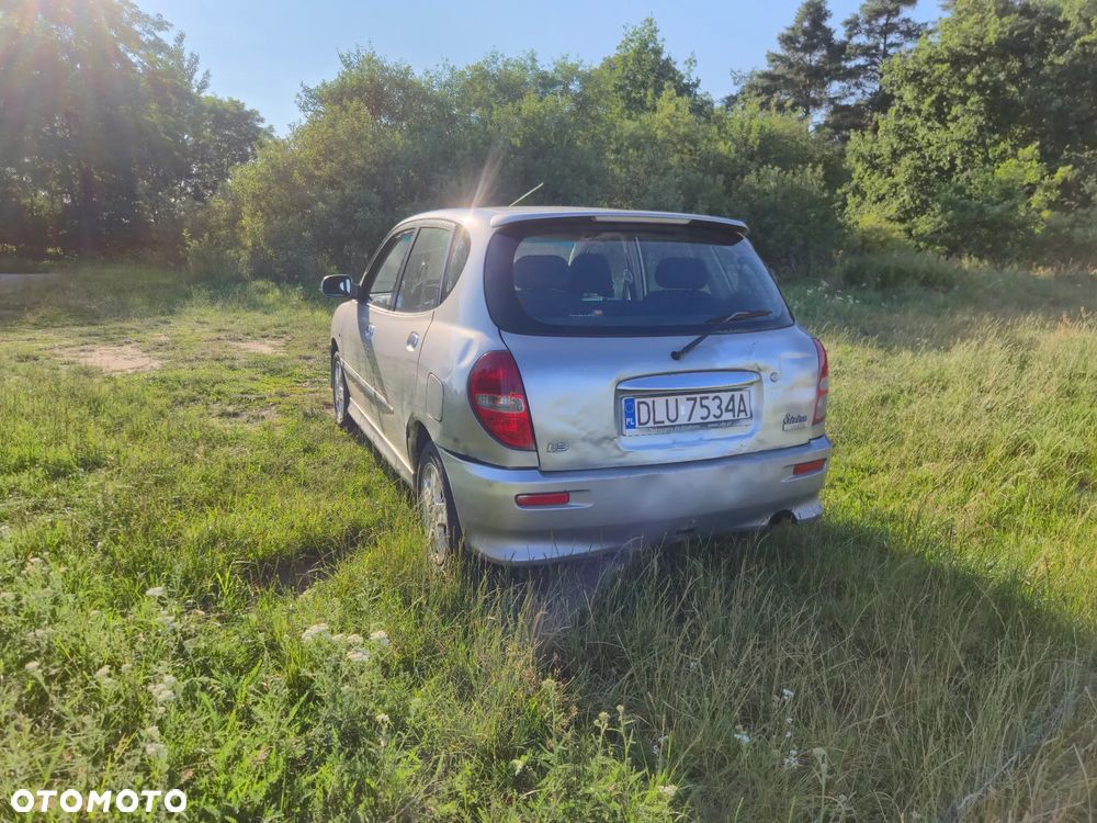 Daihatsu Sirion 1.3 Top S - 4