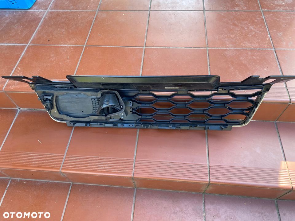 Range Rover SPORT lift hybryda elektryk atrapa - 3