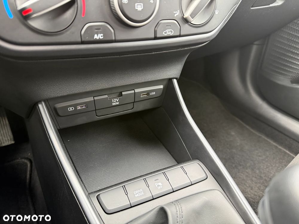 Hyundai i20 - 21