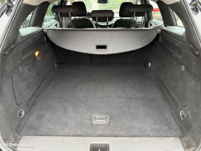 Opel Astra Caravan - 26