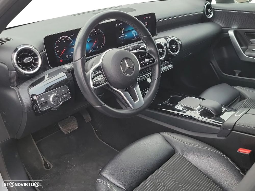 Mercedes-Benz A 180 d Progressive Aut. - 11
