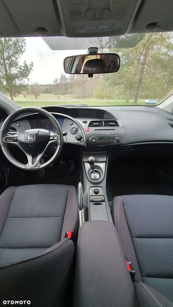 Honda Civic 1.4 i-VTEC Comfort - 15